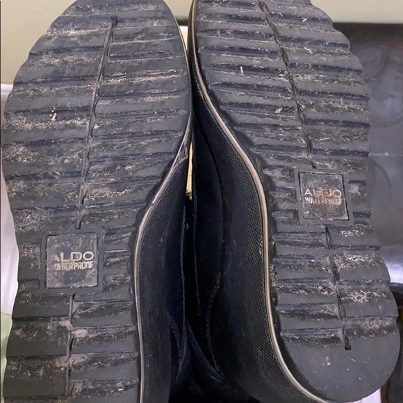 Shoes - Picture 4 of 4